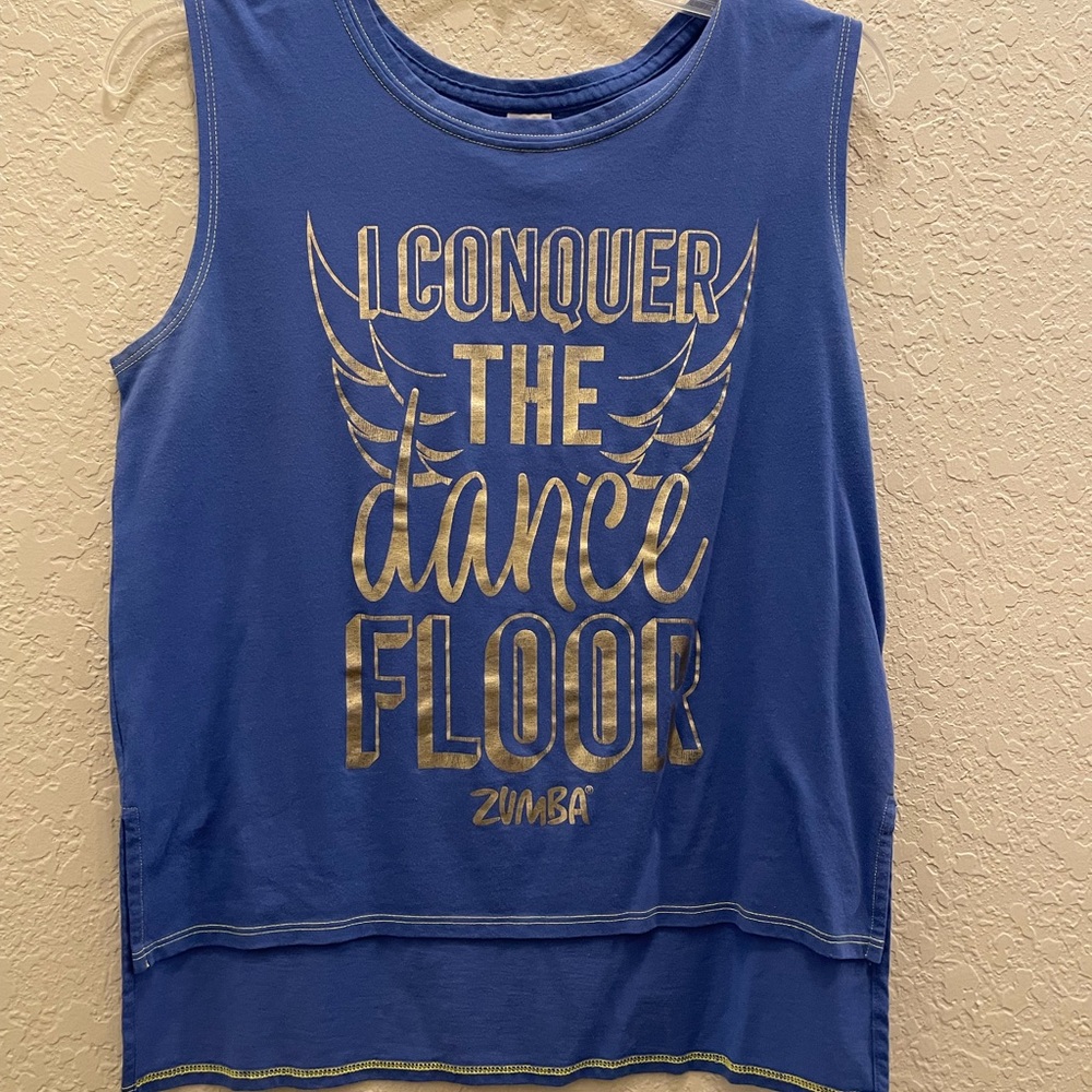 Zumba Wear Superhero I Conquer the Dance Floor Hi Lo Tank, Blue/Gold Foil Small
